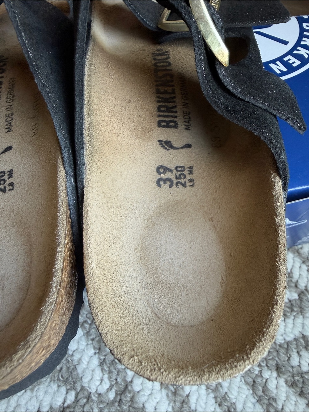 NEW Birkenstock Brand Black Simmer Suede ArizonaTwo-Strap Sandals women’s Sz 39 - Picture 14 of 15
